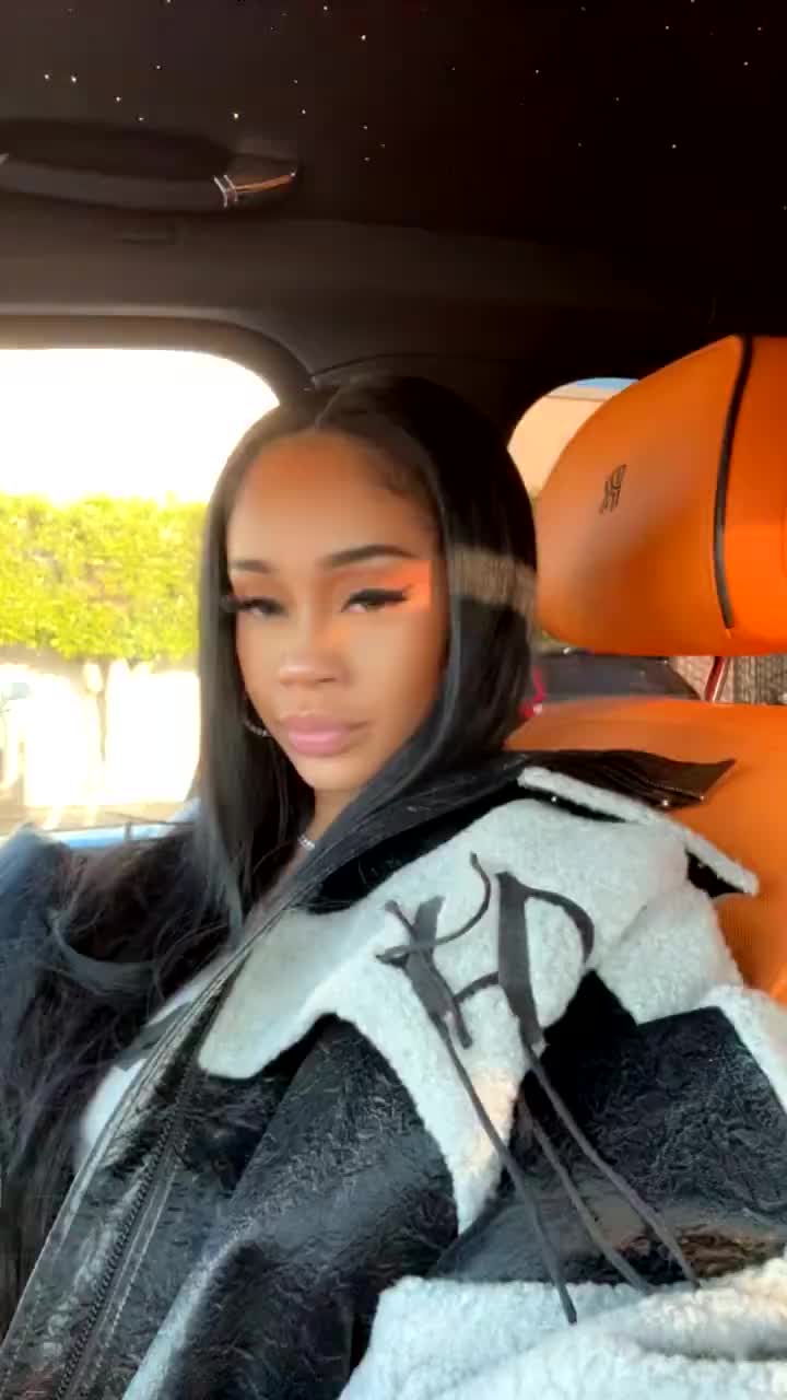 Saweetie raps over Sexyy Red’s “Skeeyee” beat