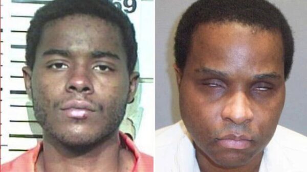 A death row inmate gouged out both of his eyeballs and ate one of them to delay his execution.