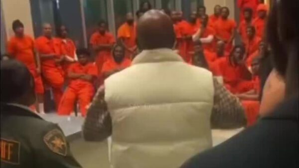 Birdman visits inmates at a New Orleans prison and promises to help them