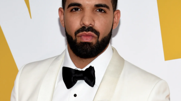 Drake Faces Lawsuit From Jacket Brand Members Only Over Tour Merch