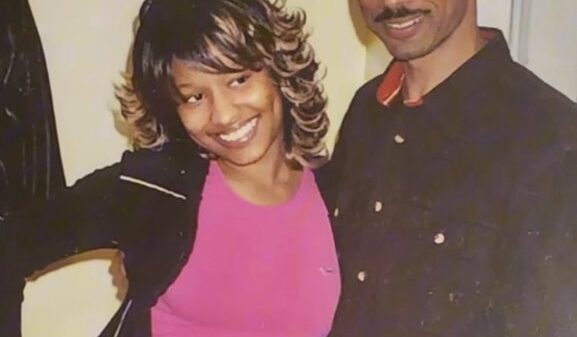 Never before seen throwback pic of Nicki Minaj and her dad