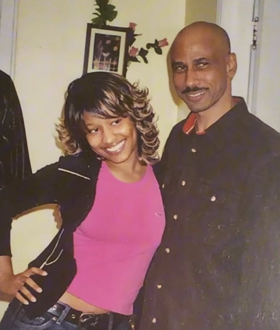 Never before seen throwback pic of Nicki Minaj and her dad