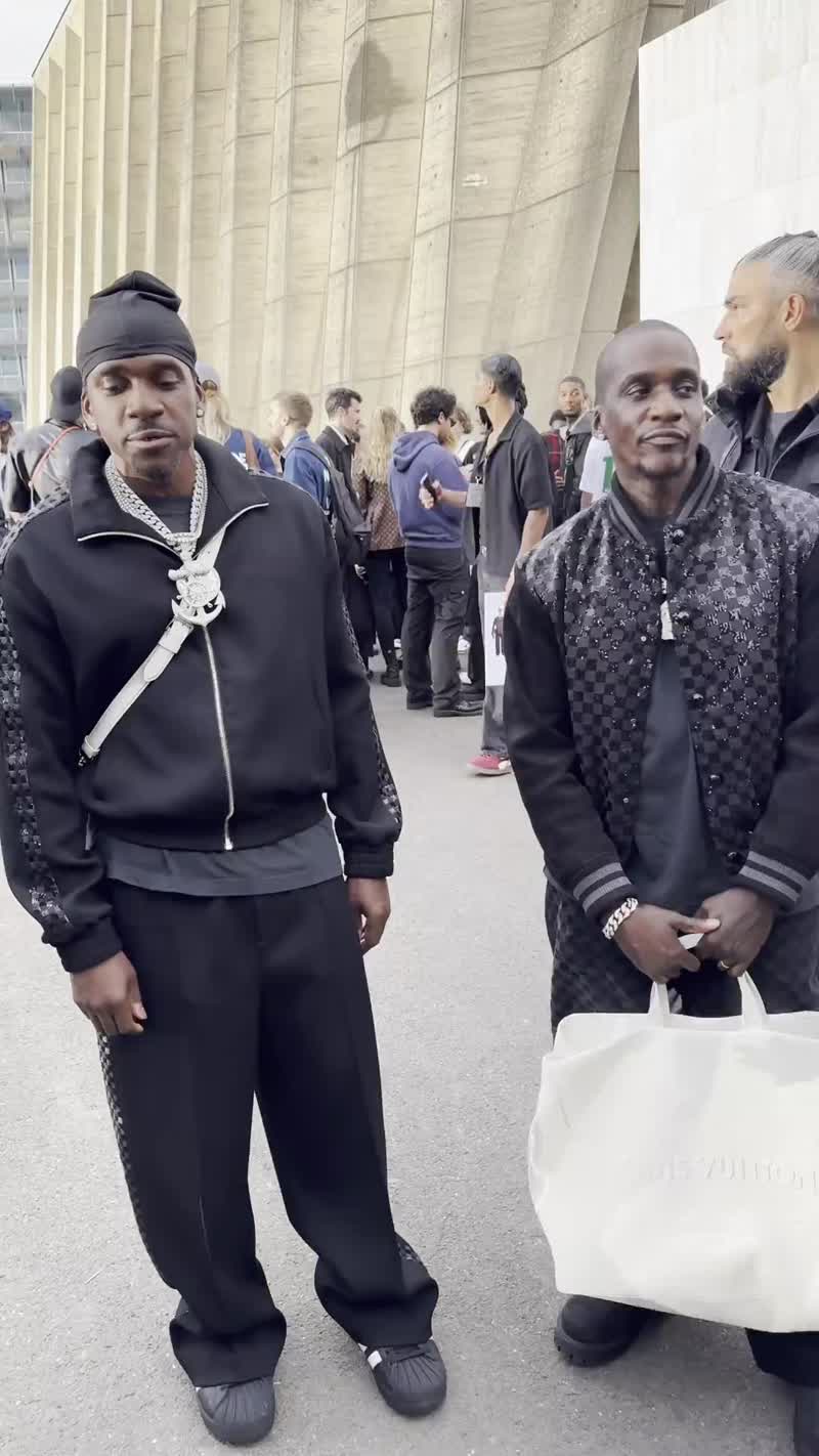 The Clipse were spotted in Paris, and Pusha T shows off his custom Louis Vuitton and purse while doing a fit check with his brother