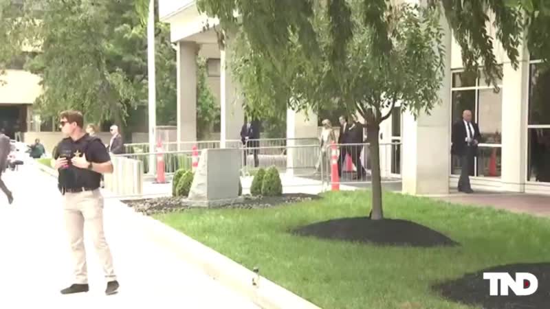 #HunterBiden leaves court hand-in-hand with First Lady Dr. Jill Biden and his wife after he was found guilty on all counts in his federal #gun case.