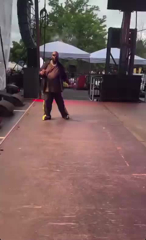 Rick Ross dancing to “One More Chance” by The Notorious B.I.G