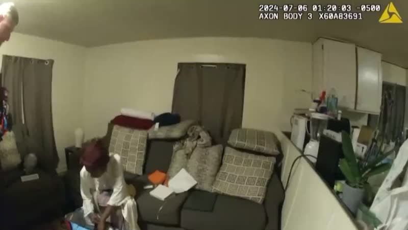 Authorities release footage of Illinois deputy Sean Grayson k*lling 36-year-old Sonya Massey who called the police because she thought someone tried breaking into her home