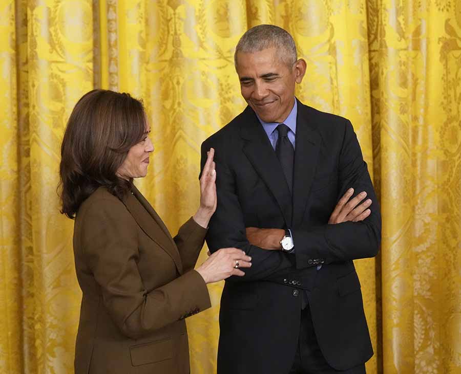 Barack and Michelle Obama Endorse Kamala Harris