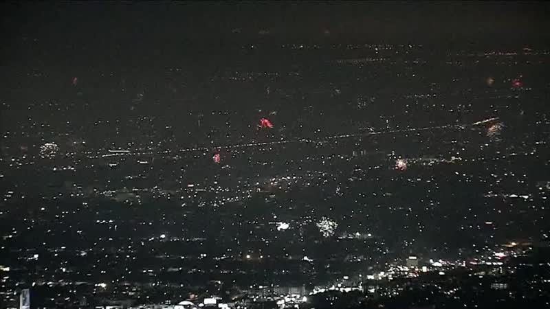 Los Angeles sounds and looks like a war zone check out the  massive fireworks and thunderstorms