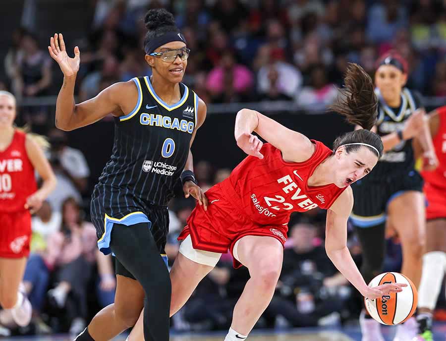 Diamond DeShields prays after getting death threats for hard foul on Caitlin Clark