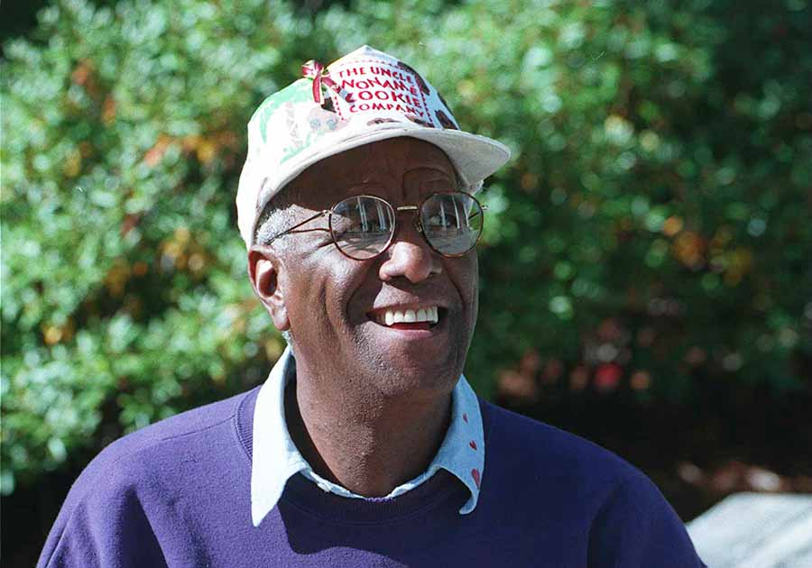 Wally Amos, of Famous Amos Cookies fame, dead at 88