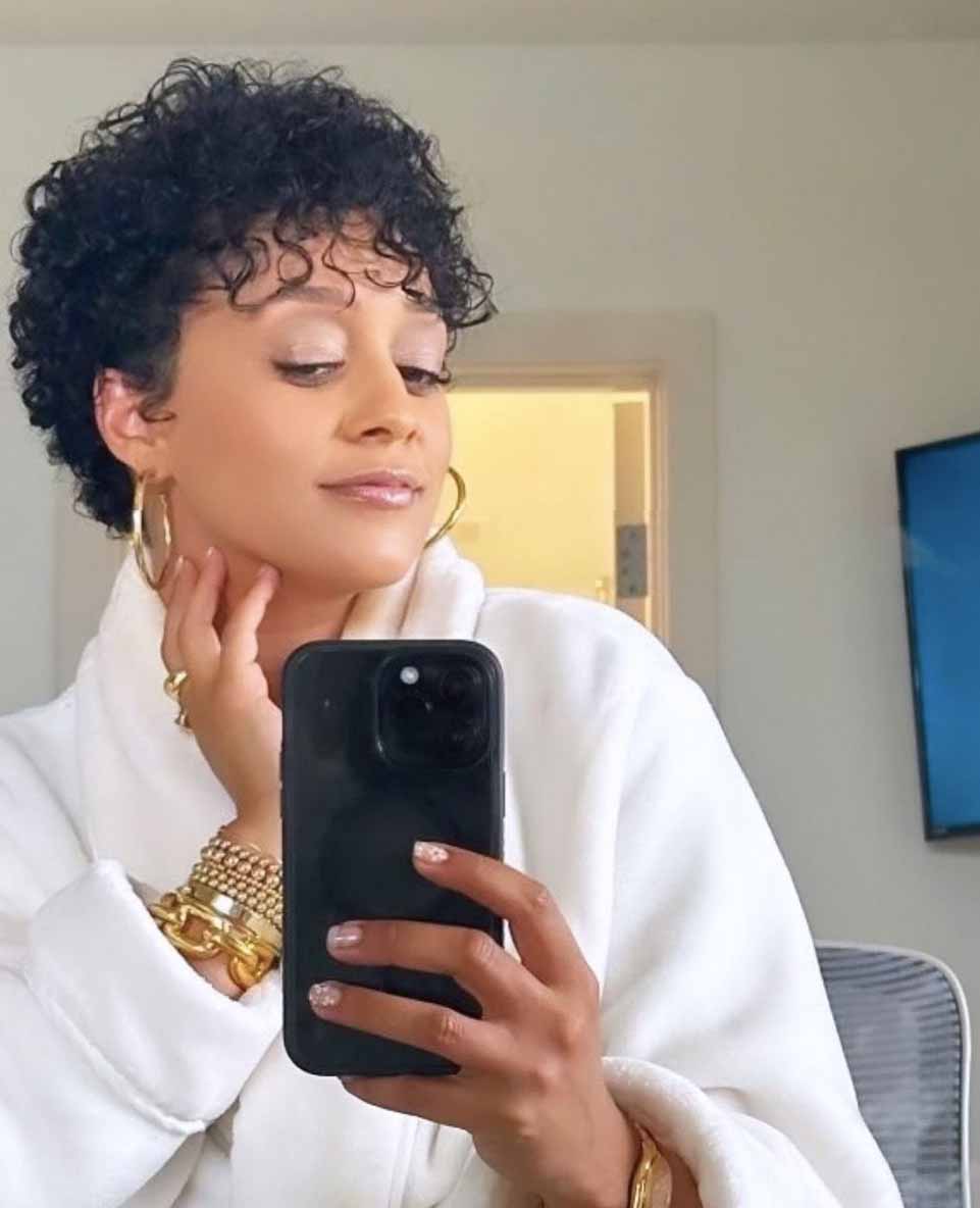 Tia Mowry Introduces Her Boo