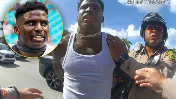 Video shows cops drag Tyreek Hill out of his car for putting his window up