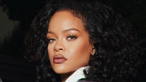 Rihanna plays matchmaker to find Eminem a girlfriend