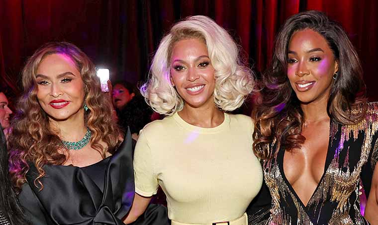 Beyonce Celebrates ‘Mom of the Year’ Tina Knowles at Glamour Awards in NYC