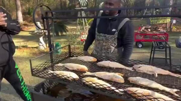 Bernard Hardison shows Tee Grizzley how to fry fish the country way