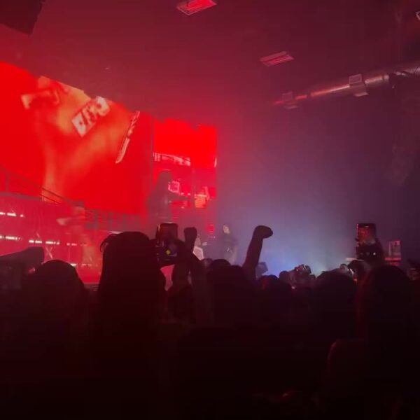 GloRilla gave a fan a special dance during one of her shows