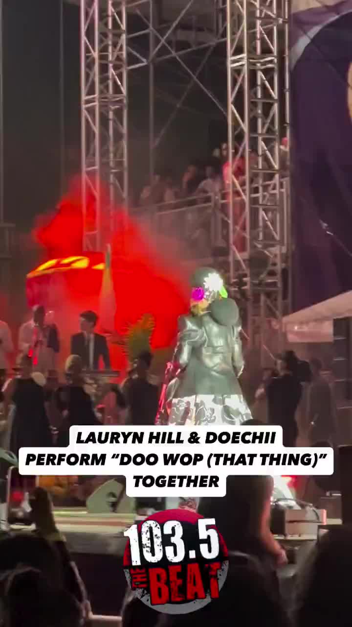 Lauryn Hill brought out Doechii  to perform "Doo Wop (That thing)" together live at Jazz In The Gardens Music Festival in Miami.