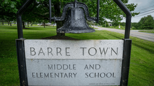 VIDEO: Vermont Substitute Teacher Cited for Cocaine Possession After Erratic Classroom Behavior