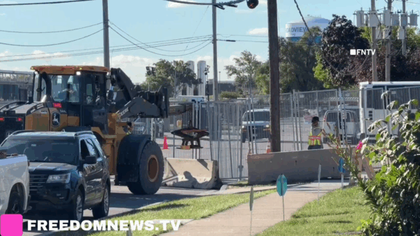 VIDEO: Security Upgrades Installed at ICE Facility in Broadview Amid Protests